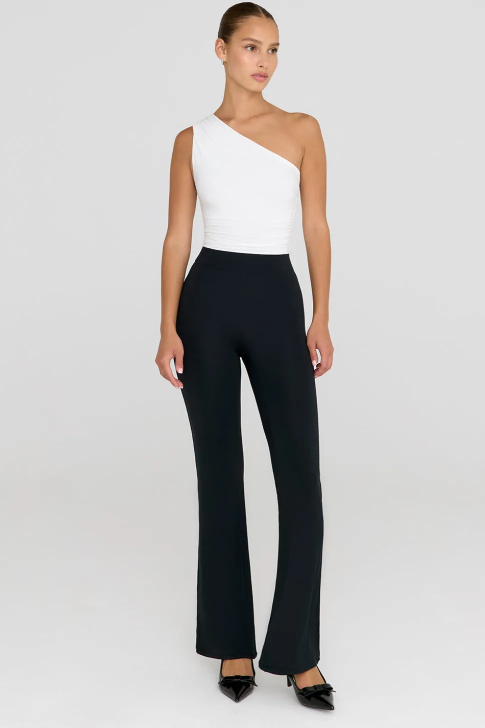 365 Flared Trousers - Shadow Black