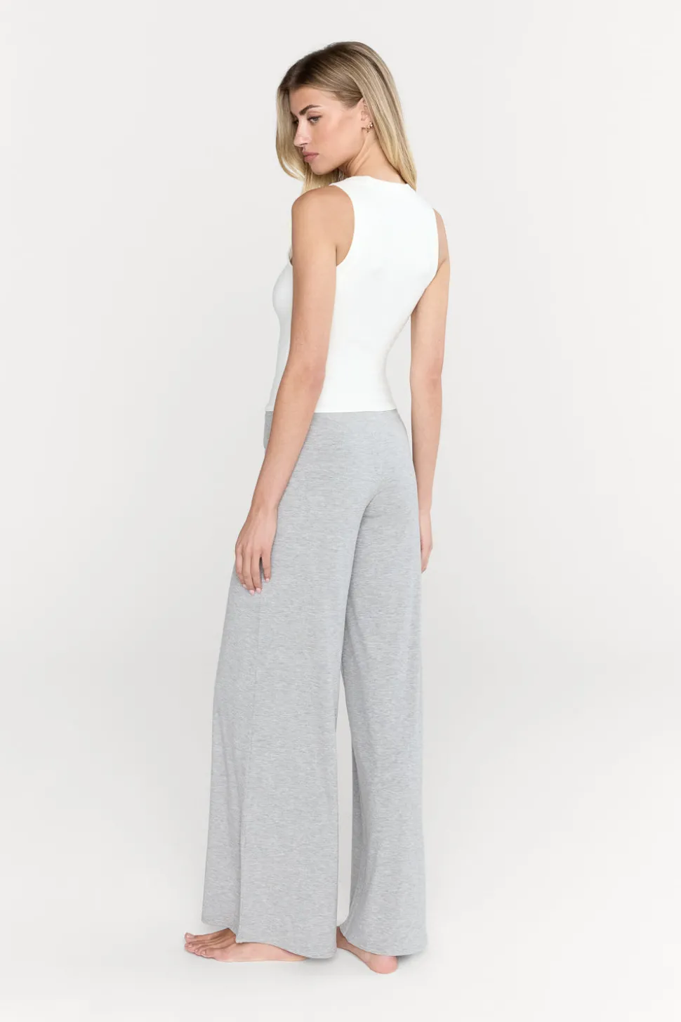 365 Sculpting Lounge Racer Tank - Coconut Milk