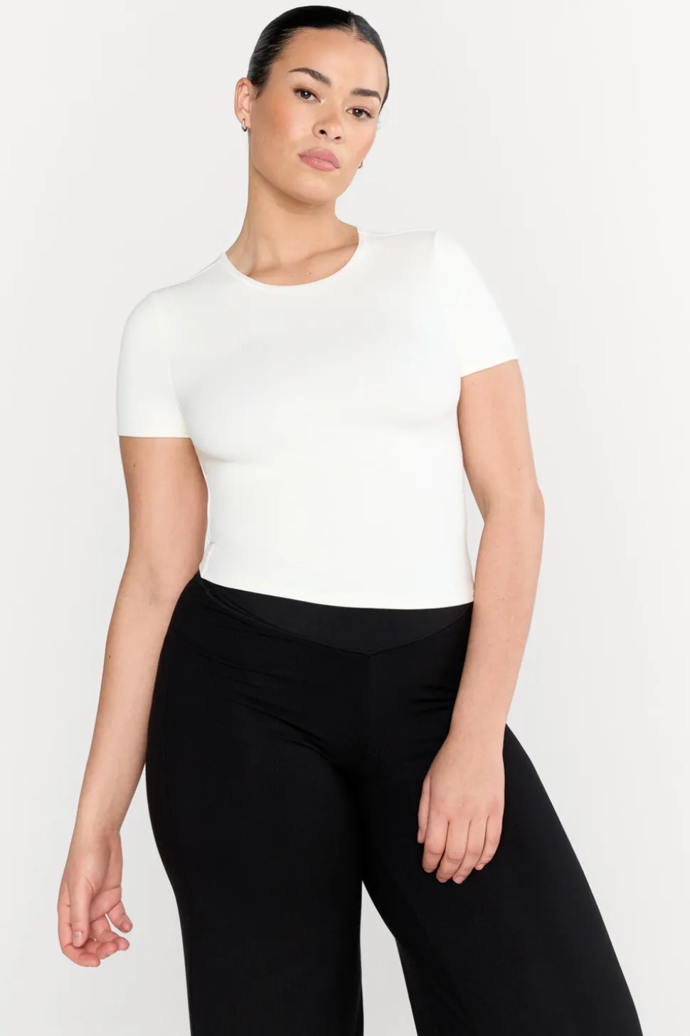 365 Sculpting Lounge Short Sleeve T-Shirt - Coconut Milk