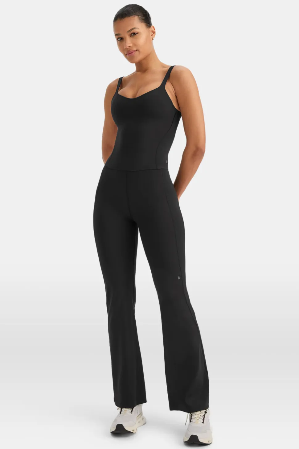 AirForm Flared Legging - Black