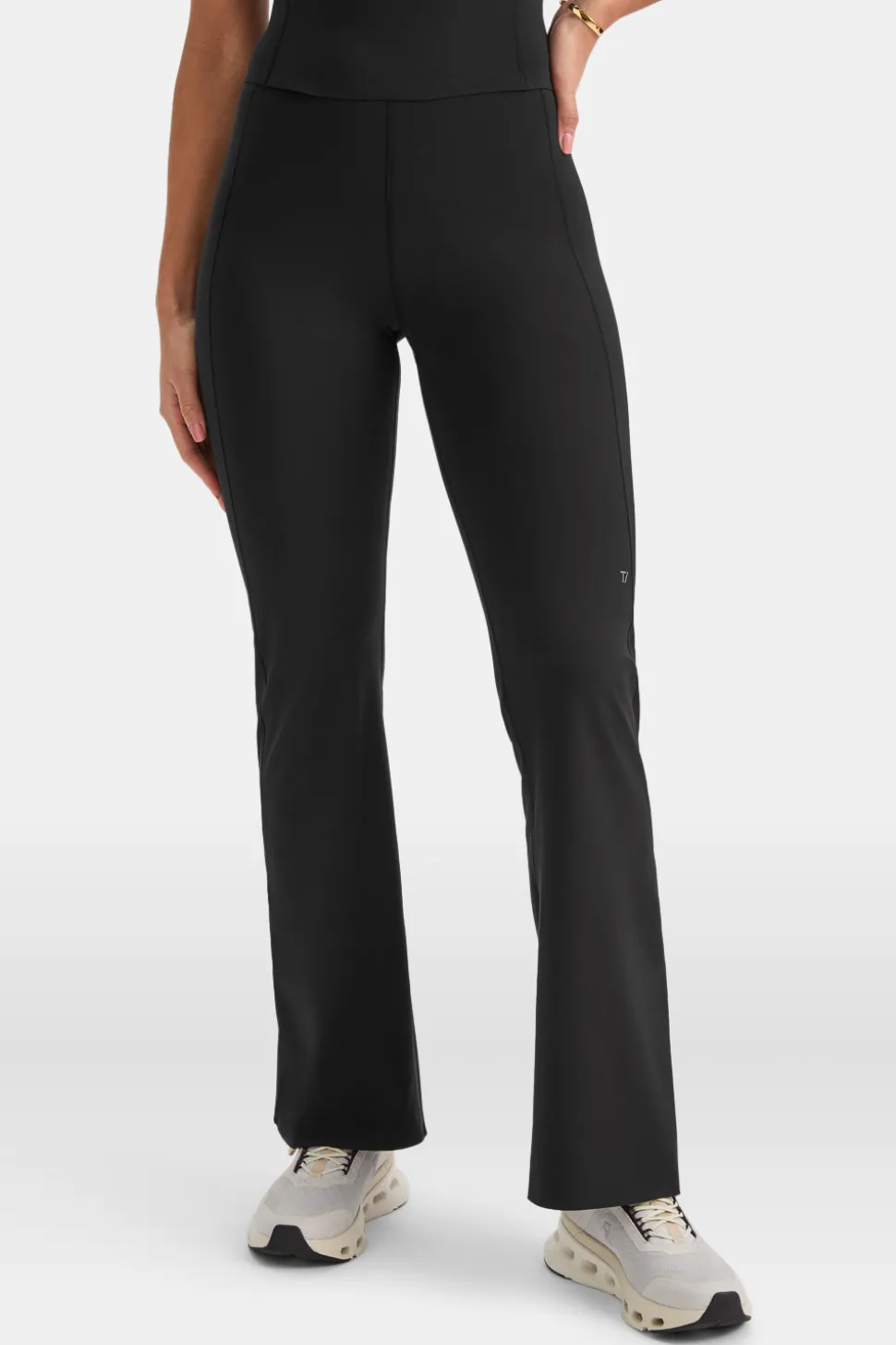 AirForm Flared Legging - Black