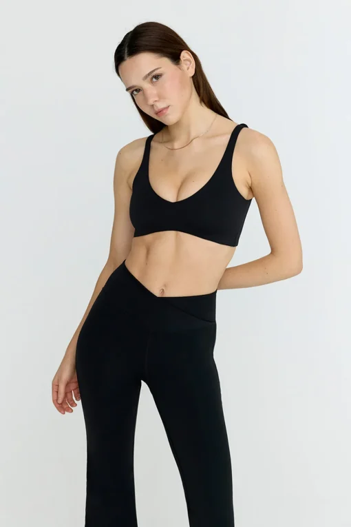 DayFlex Push-Up Sports Bra - Shadow Black