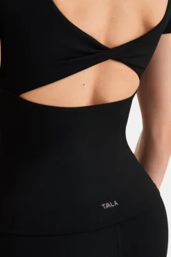 DayFlex Twist Back T-Shirt - Shadow Black