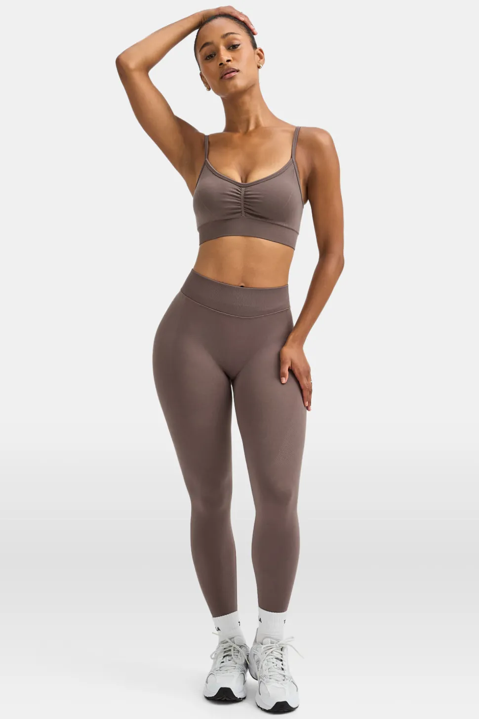 Sculpt Seamless Ruched Sports Bra - Dark Truffle