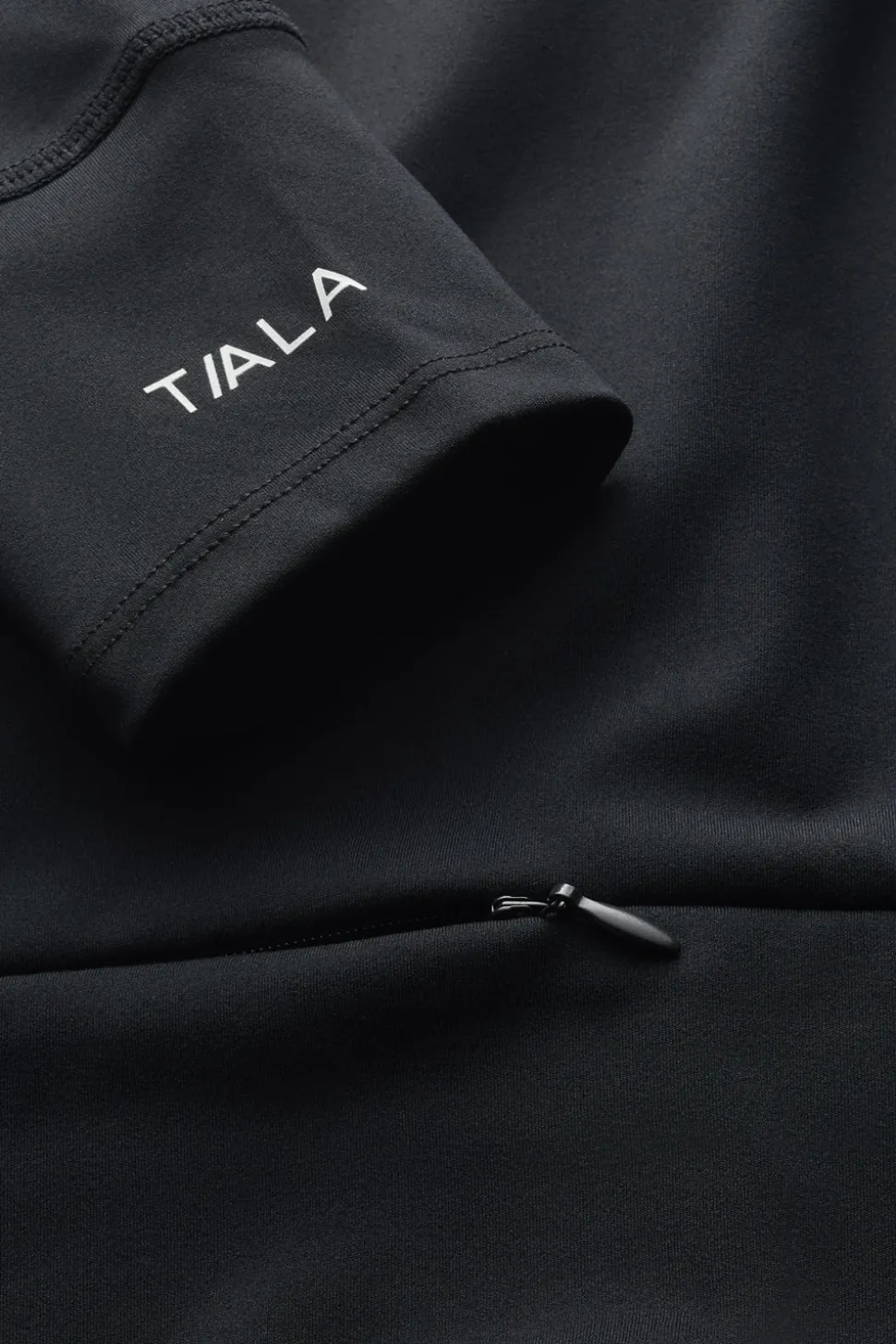 SkinLuxe Full Length Running Top - Shadow Black