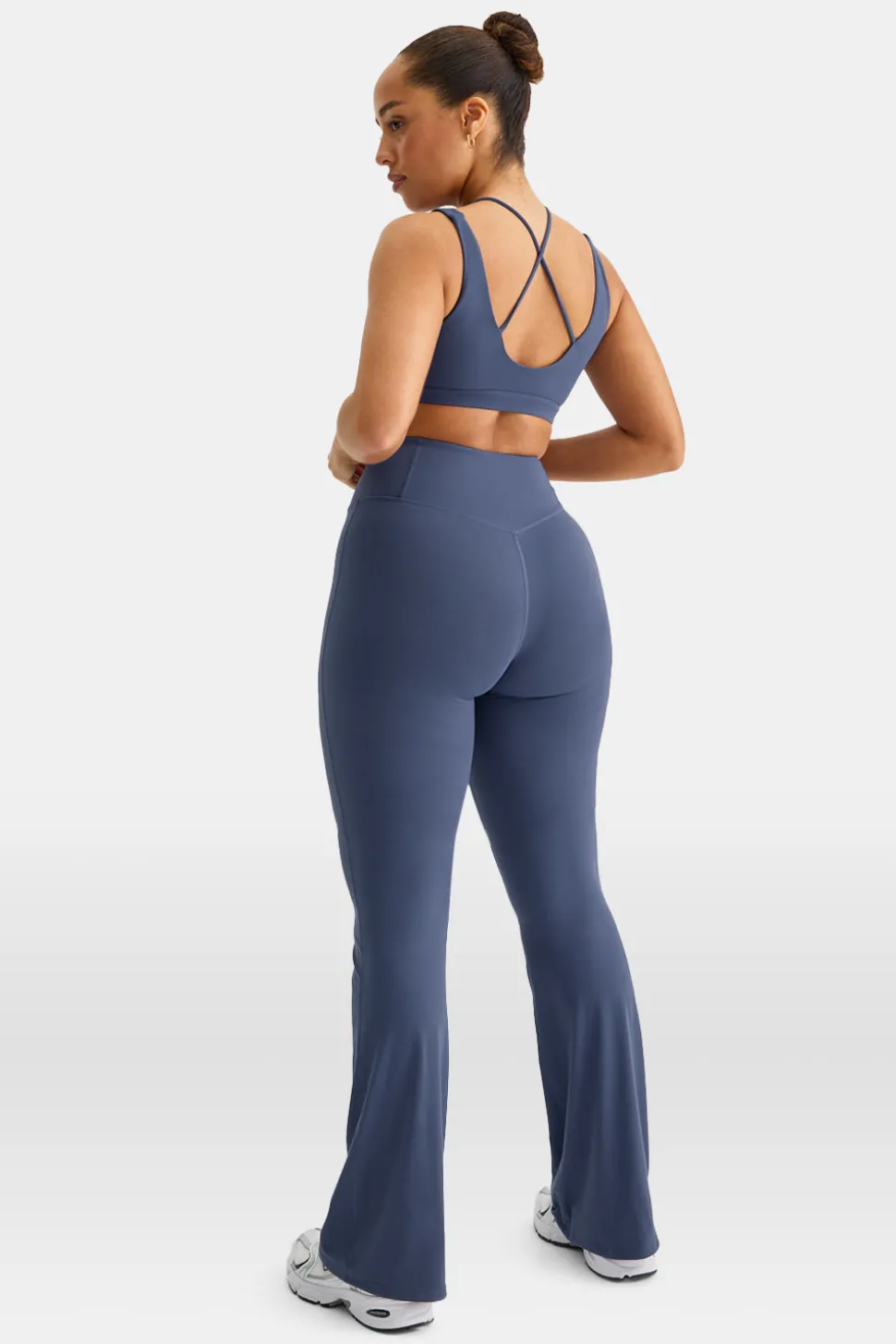 SkinLuxe V-Waist Flared Legging - Vintage Blue