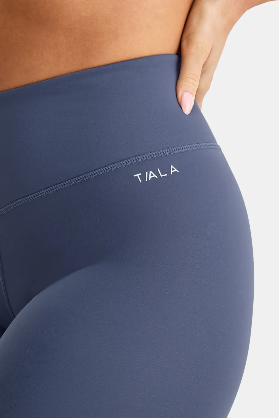 SkinLuxe V-Waist Legging - Vintage Blue