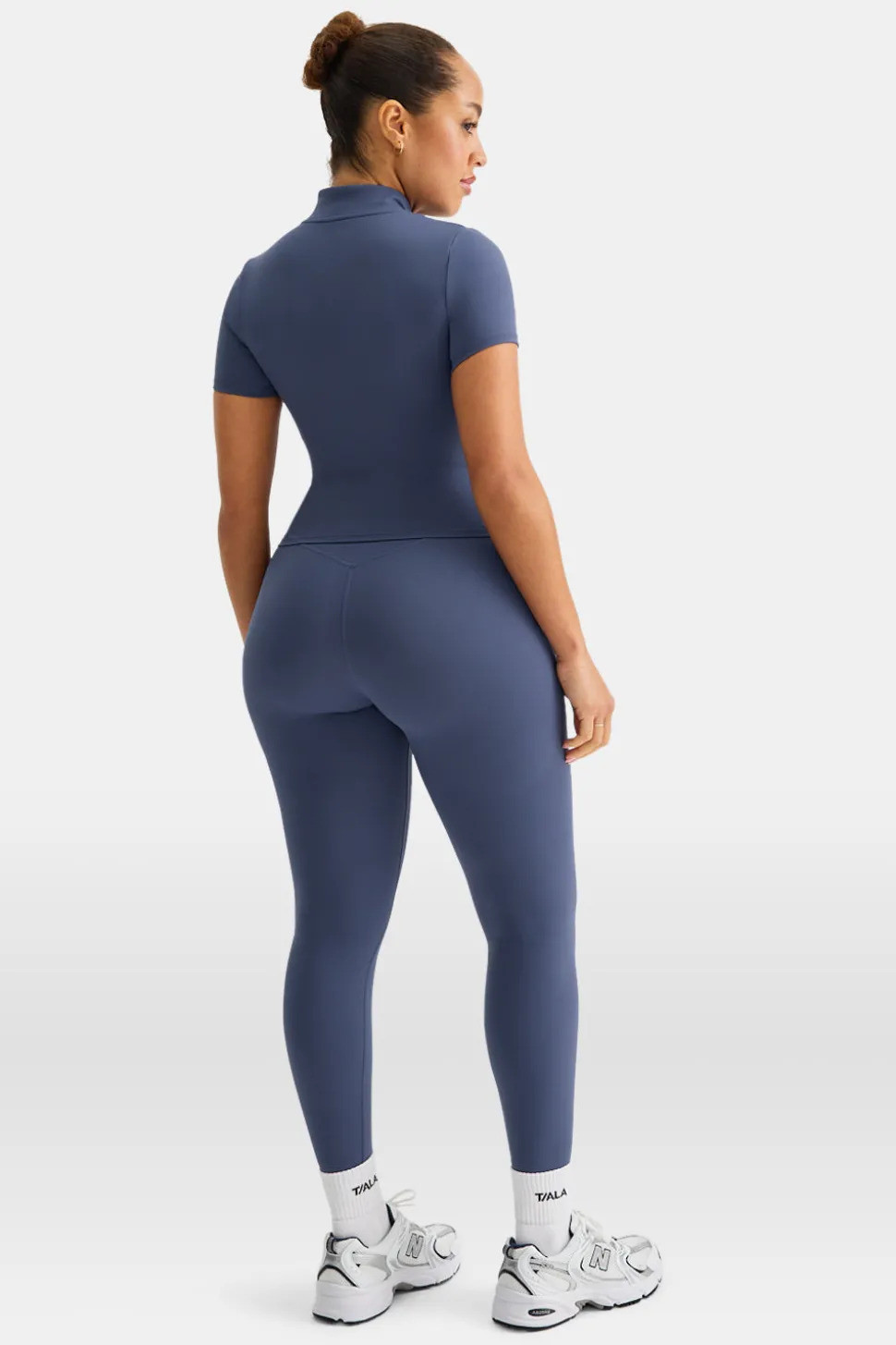 SkinLuxe Zip Through Short Sleeve Running Top - Vintage Blue