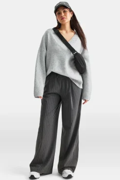V Neck Jumper - Grey Marl