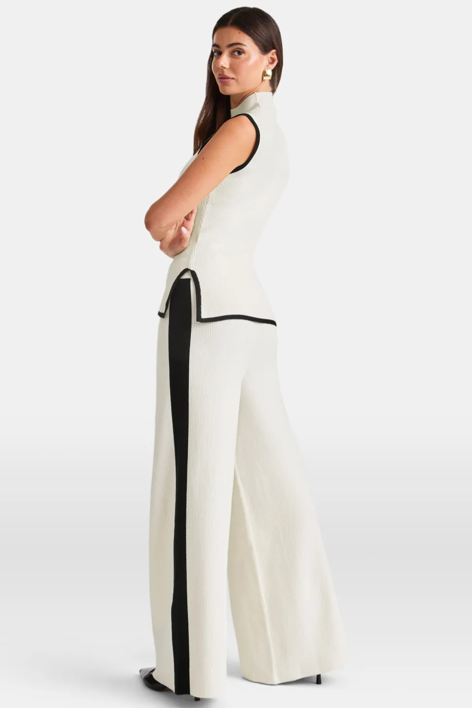 Wide Leg Contrast Ribbed Knit Trousers - Buttermilk And Black